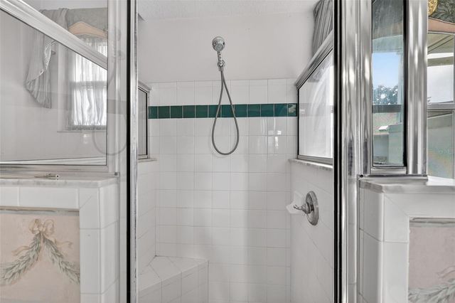 5309 CORNWALL COURT, Leesburg, FL 34748