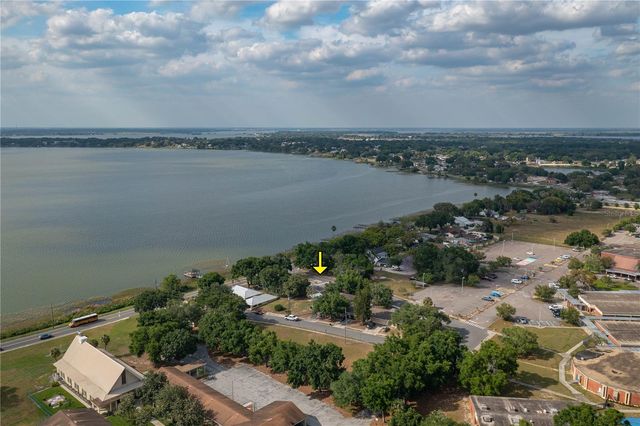 106 N PRADO AVENUE, Auburndale, FL 33823