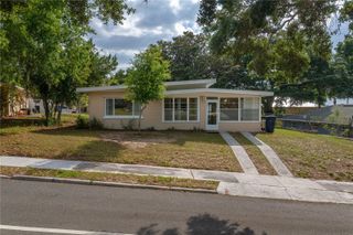 106 N PRADO AVENUE, Auburndale, FL 33823