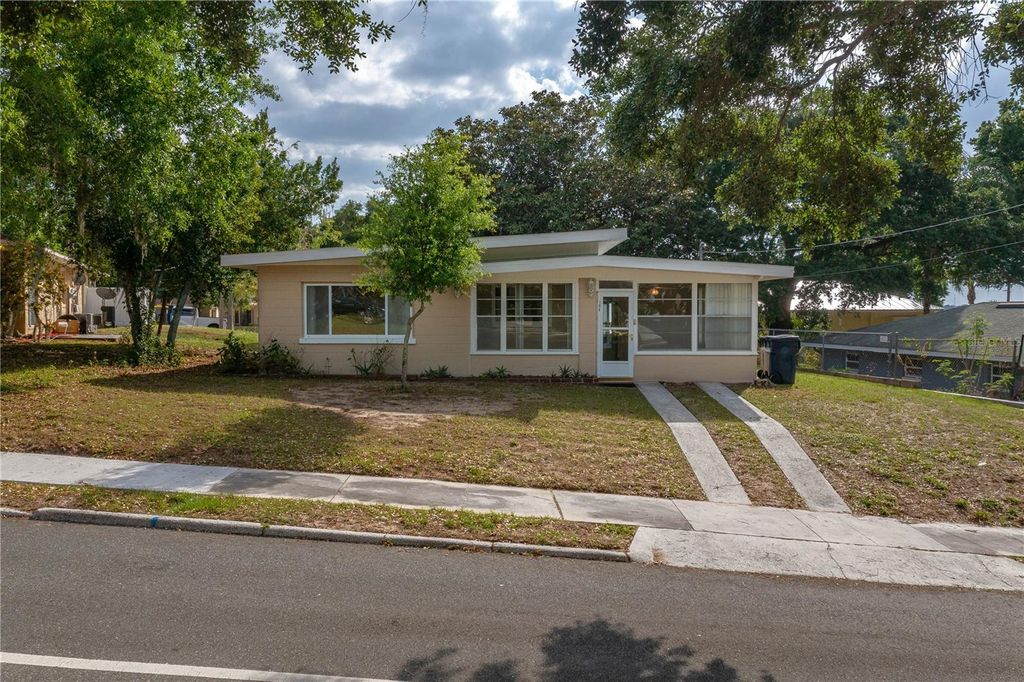 106 N PRADO AVENUE, Auburndale, FL 33823