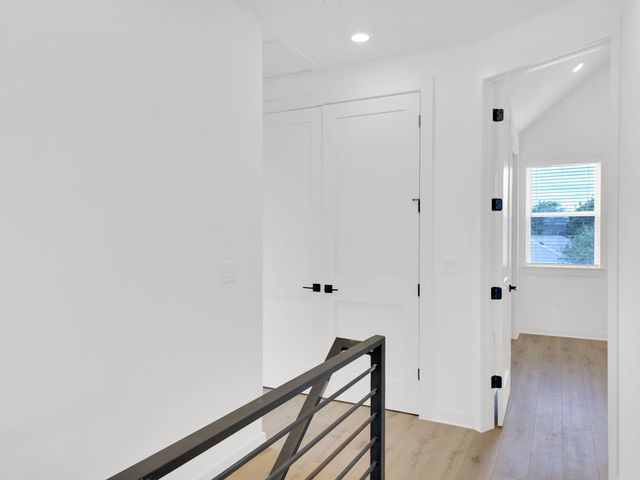 7208 Providence Ave 3, Austin, TX 78752