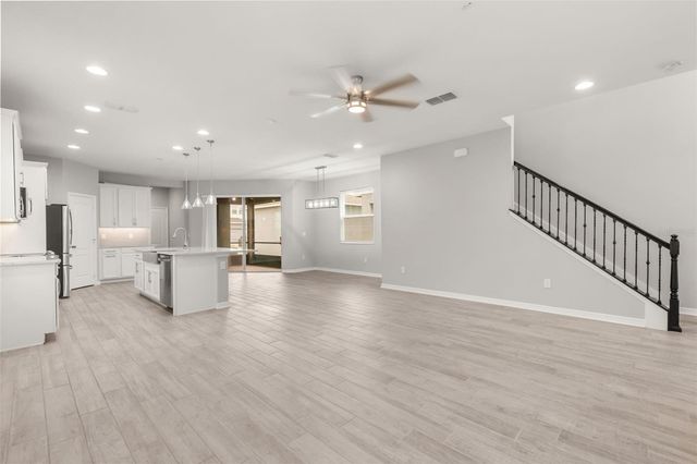 640 BAYERN LANE, Debary, FL 32713