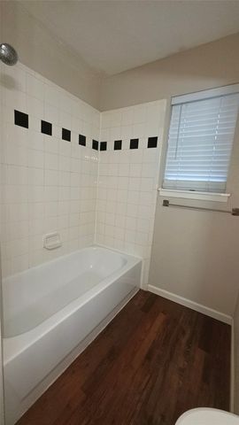 1814 Gravley Drive, Carrollton, TX 75006