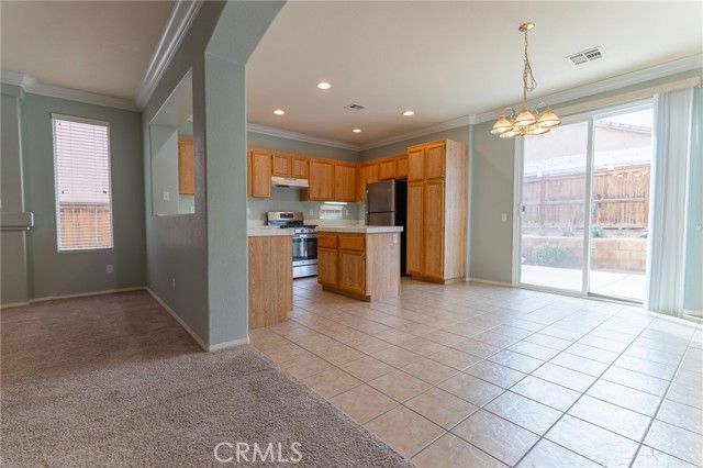 9382 Dragon Tree, Hesperia, CA 92344