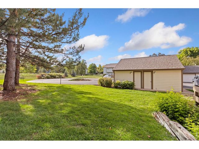 3465 Lochwood Dr B11, Fort Collins, CO 80525