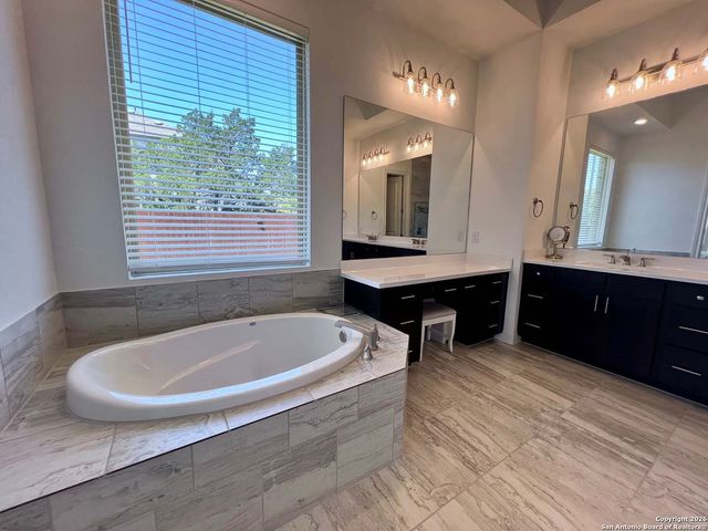 9904 Deidehban, Boerne, TX 78006