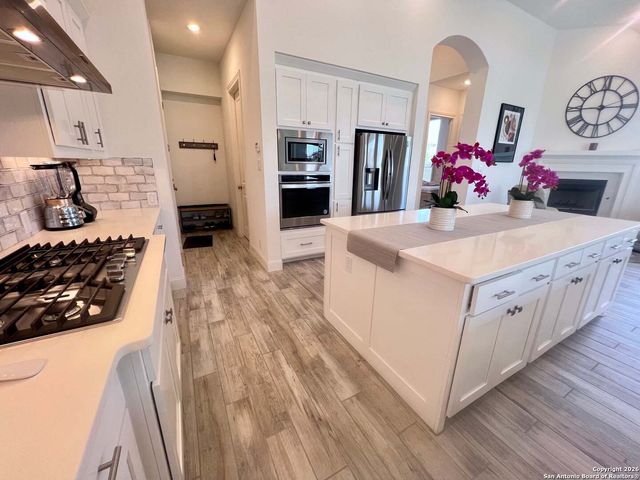 9904 Deidehban, Boerne, TX 78006