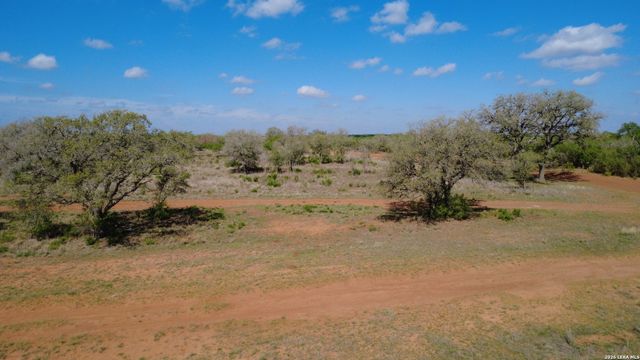 3262 Cr 429, Pleasanton, TX 78064
