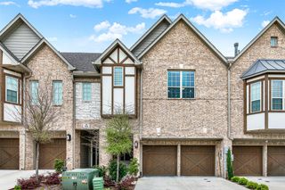 108 Canonbury Drive, Lewisville, TX 75067