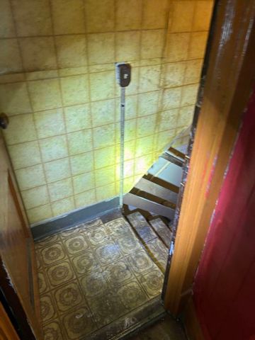 6331 S Winchester Avenue, Chicago, IL 60636