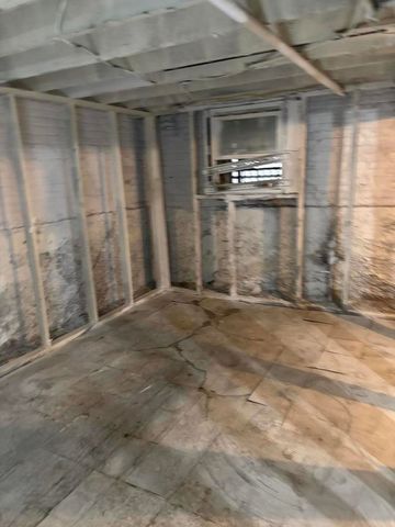 6331 S Winchester Avenue, Chicago, IL 60636