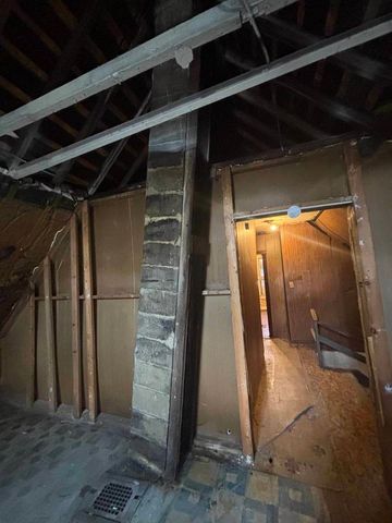 6331 S Winchester Avenue, Chicago, IL 60636