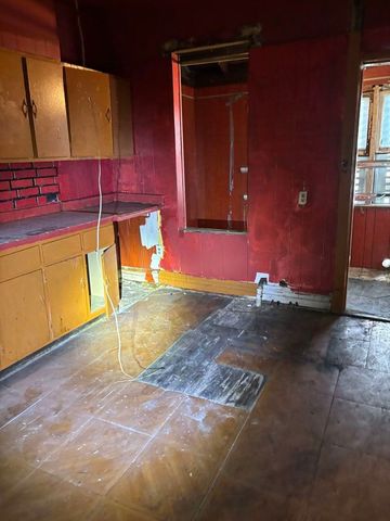 6331 S Winchester Avenue, Chicago, IL 60636