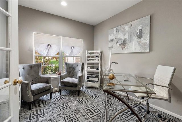 29301 Morningview Street 86, Farmington Hills, MI 48331