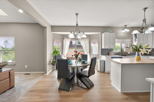 29301 Morningview Street 86, Farmington Hills, MI 48331