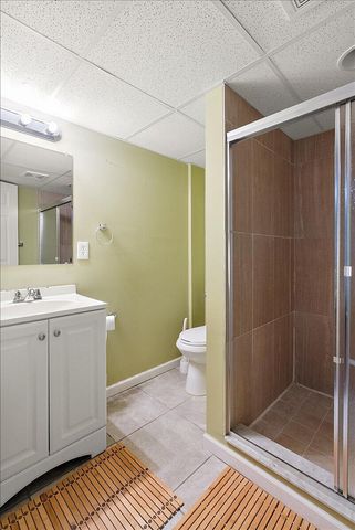 29301 Morningview Street 86, Farmington Hills, MI 48331