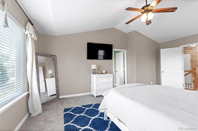 82 S Newbern Way, Aurora, CO 80018