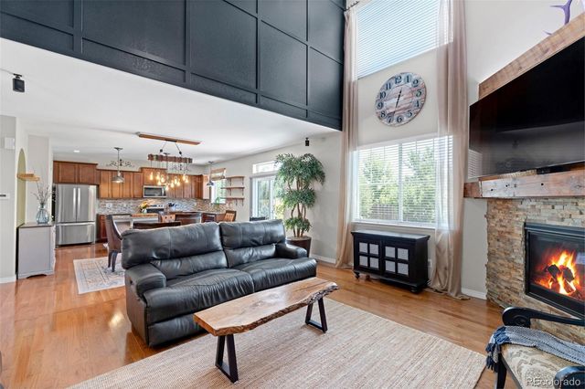 82 S Newbern Way, Aurora, CO 80018