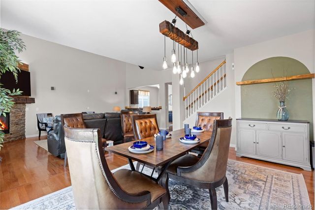 82 S Newbern Way, Aurora, CO 80018