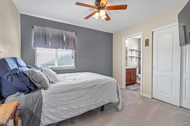 82 S Newbern Way, Aurora, CO 80018