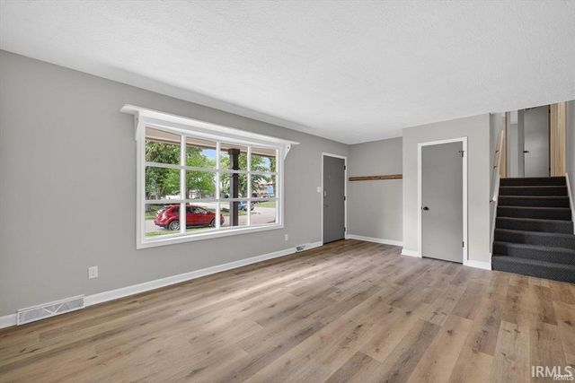 720 S Westwood Drive, Bloomington, IN 47403
