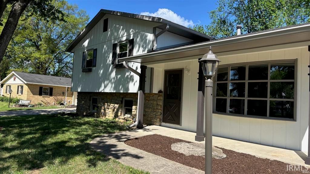 720 S Westwood Drive, Bloomington, IN 47403