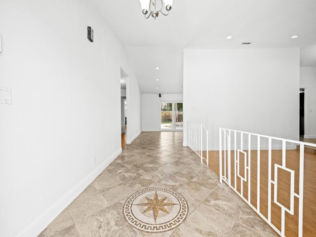 9541 NW 11TH ST, Plantation, FL 33322