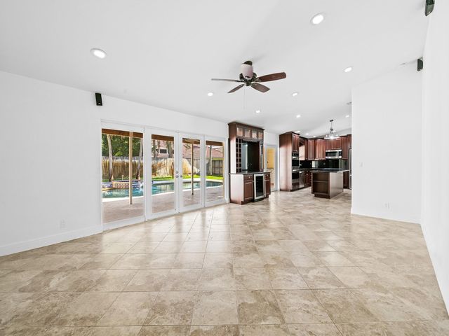 9541 NW 11TH ST, Plantation, FL 33322