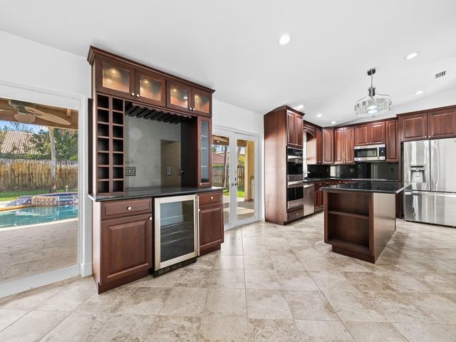 9541 NW 11TH ST, Plantation, FL 33322