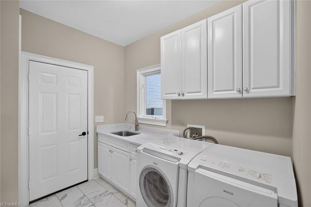 605 Oak Valley Boulevard, Advance, NC 27006