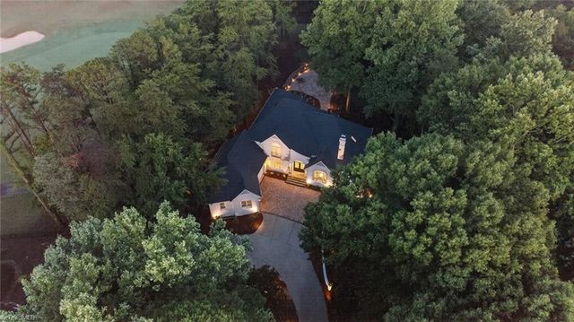 605 Oak Valley Boulevard, Advance, NC 27006