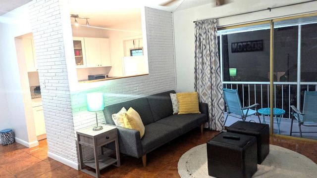 20400 NW 7th Avenue 204, Miami Gardens, FL 33169