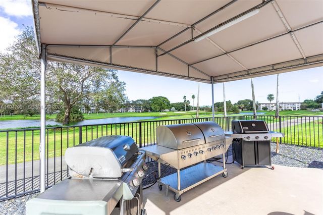 3502 Bimini Ln E2, Coconut Creek, FL 33066