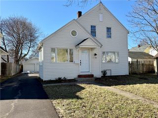 57 Ross Street, Rochester, NY 14615