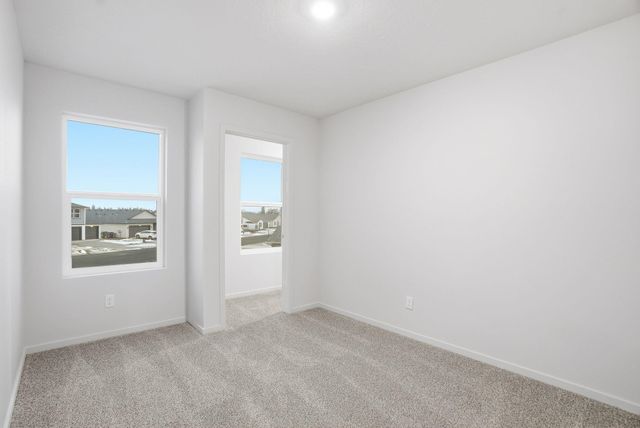 1643 E A St, Deer Park, WA 99006