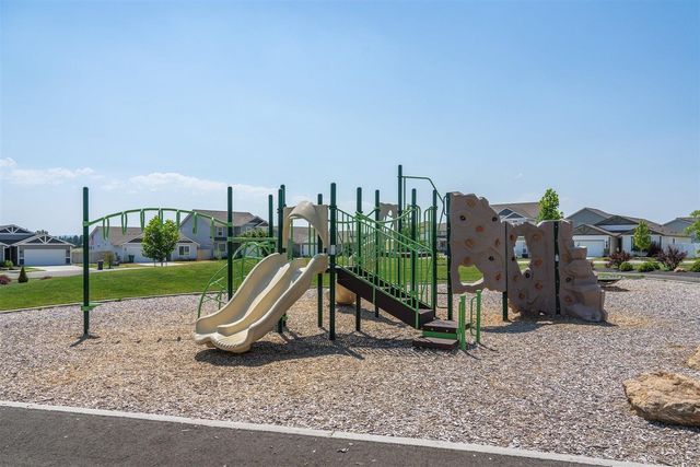 1643 E A St, Deer Park, WA 99006