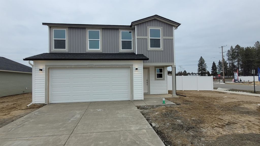 1643 E A St, Deer Park, WA 99006