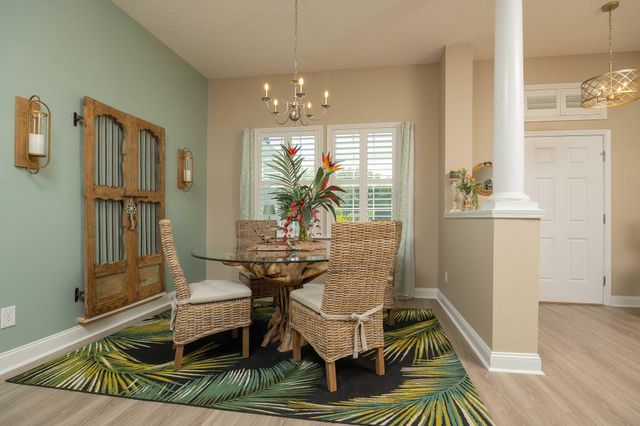 273 Parkwood Cir, St Augustine, FL 32086