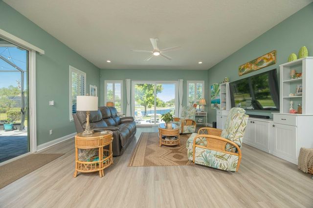 273 Parkwood Cir, St Augustine, FL 32086