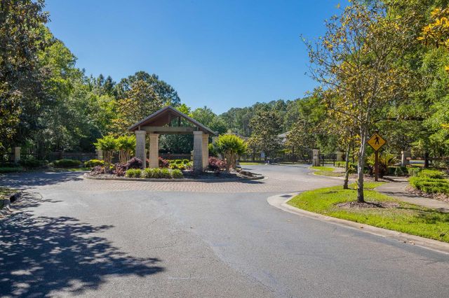 273 Parkwood Cir, St Augustine, FL 32086