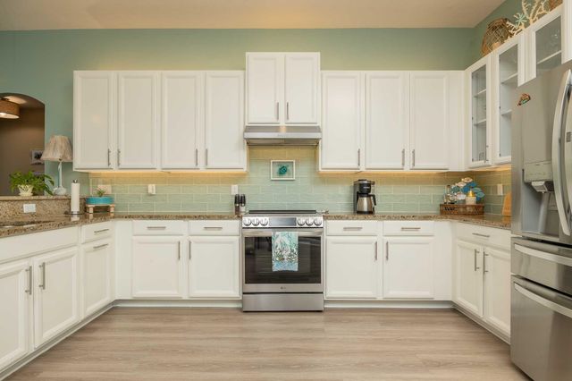 273 Parkwood Cir, St Augustine, FL 32086