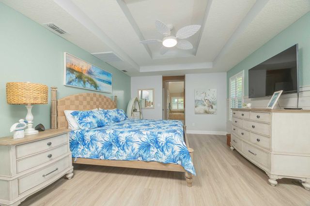 273 Parkwood Cir, St Augustine, FL 32086