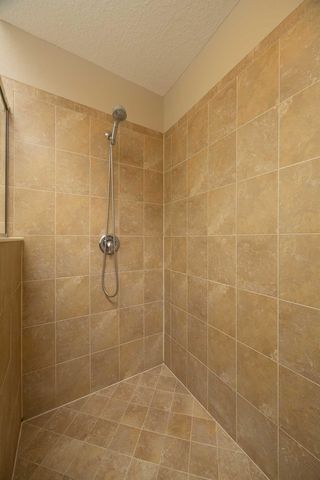 273 Parkwood Cir, St Augustine, FL 32086