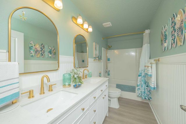 273 Parkwood Cir, St Augustine, FL 32086