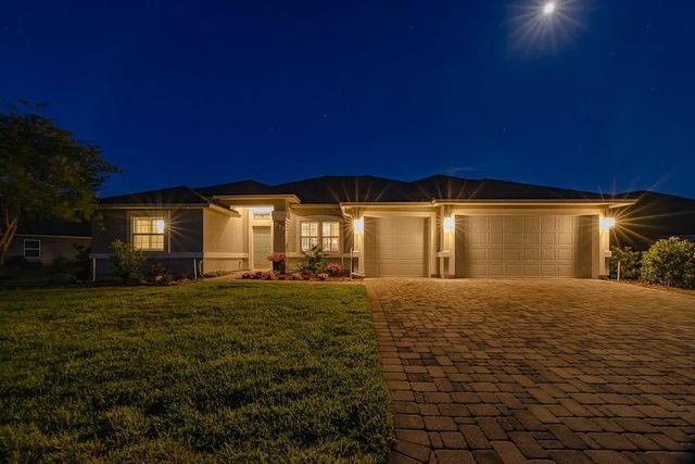 273 Parkwood Cir, St Augustine, FL 32086