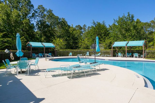 273 Parkwood Cir, St Augustine, FL 32086