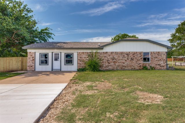4316 Jennifer Lane, Crowley, TX 76036
