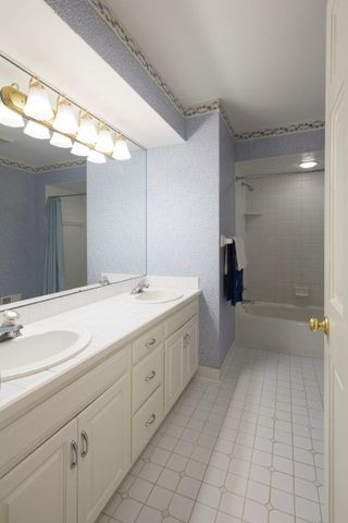 8784 Boulder Rise, Eden Prairie, MN 55347