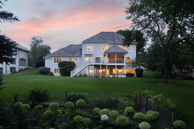8784 Boulder Rise, Eden Prairie, MN 55347