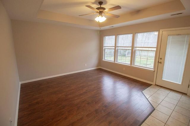 1910 W HARMONY ST, Columbia, MO 65203